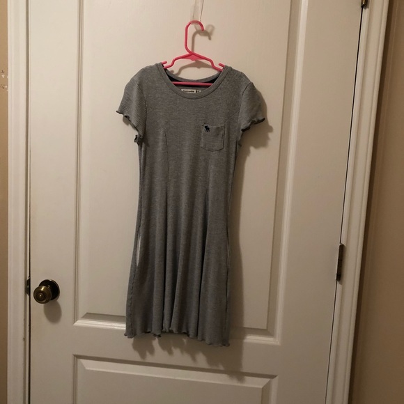 Girls dresses - Picture 6 of 8